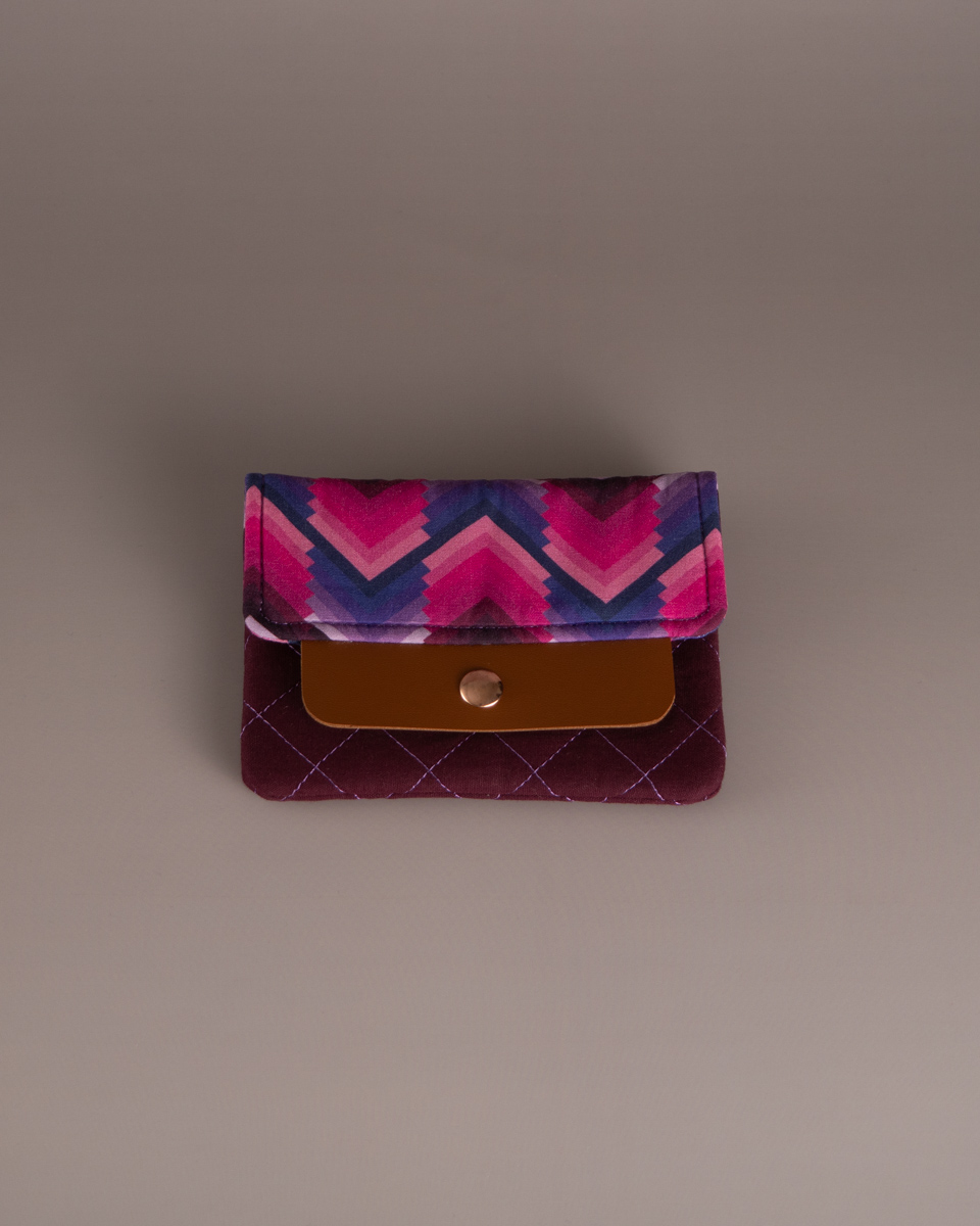 MinimalistWallet Pequeña Chevron Bordo